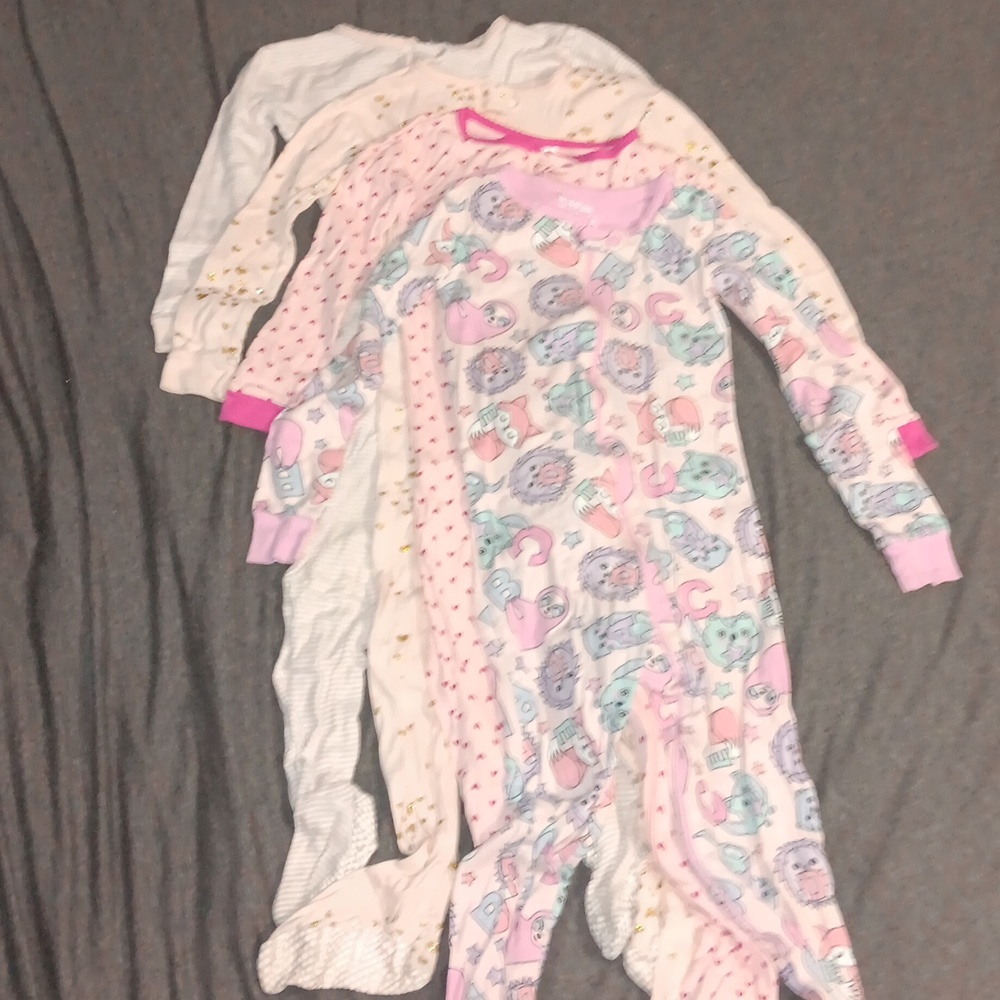 4pc Long-Sleeved Footie Pajama Lot